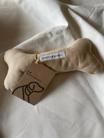 Afbeelding in Gallery-weergave laden, Handmade Dog Bone - Barking Beige - Barker &amp; Bones
